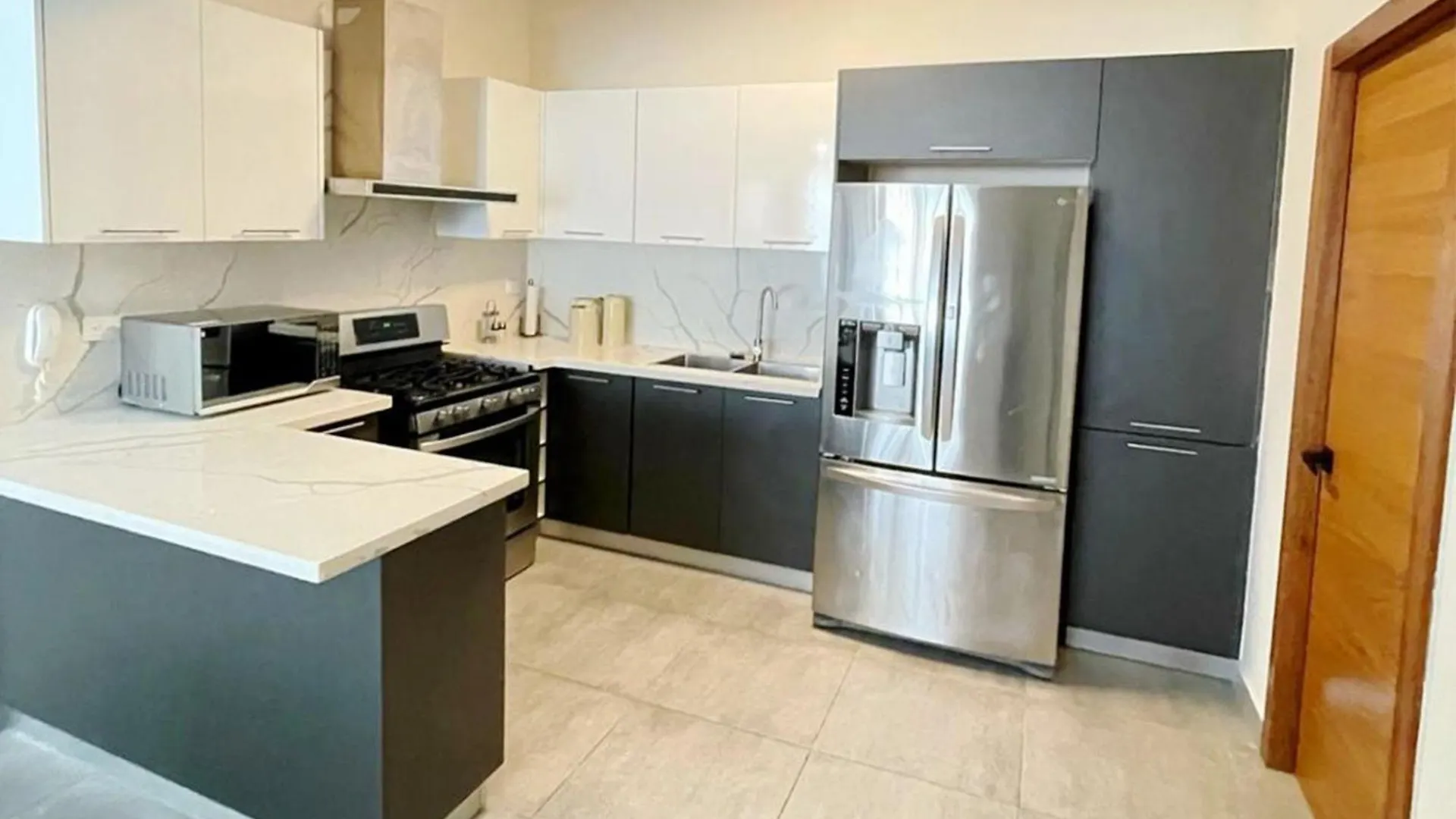 Apartamento En Bella Vista Santo Domingo
